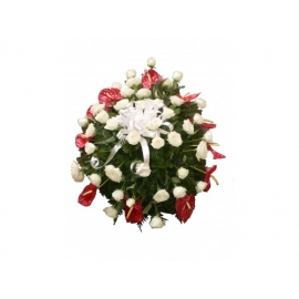 coroa c/flores nobres A partir de:450,00